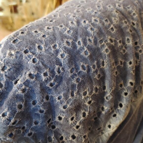 Style and Co Size Medium M Blue Eyelet Tunic Soft Cotton Blouse Top Summer Sprin - Picture 8 of 11